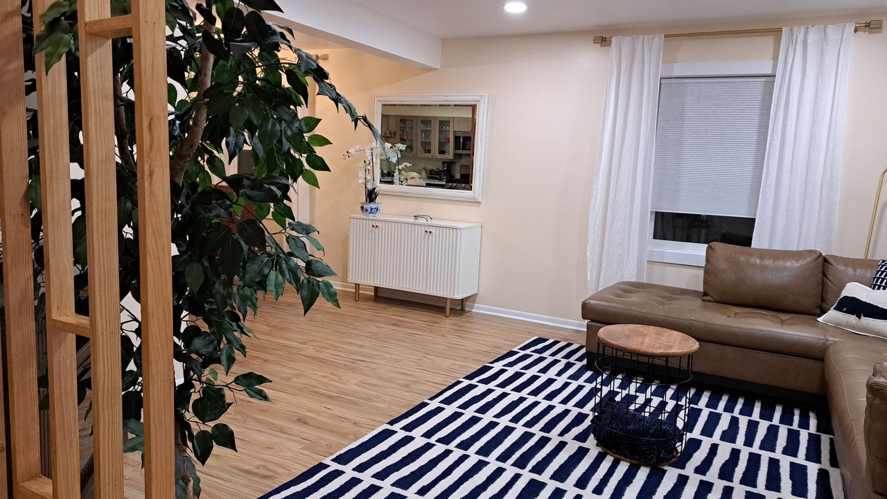 Photo of Livingroom in Gurnee