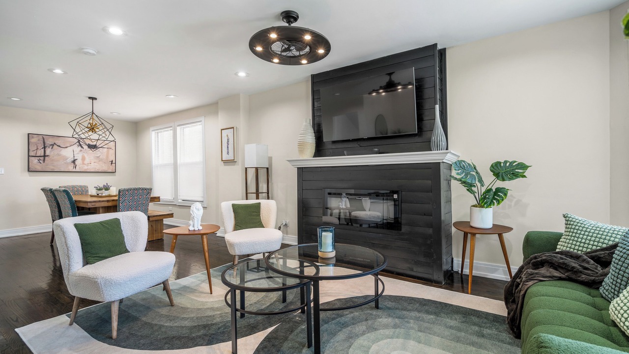 Photo of Livingroom in Chicago