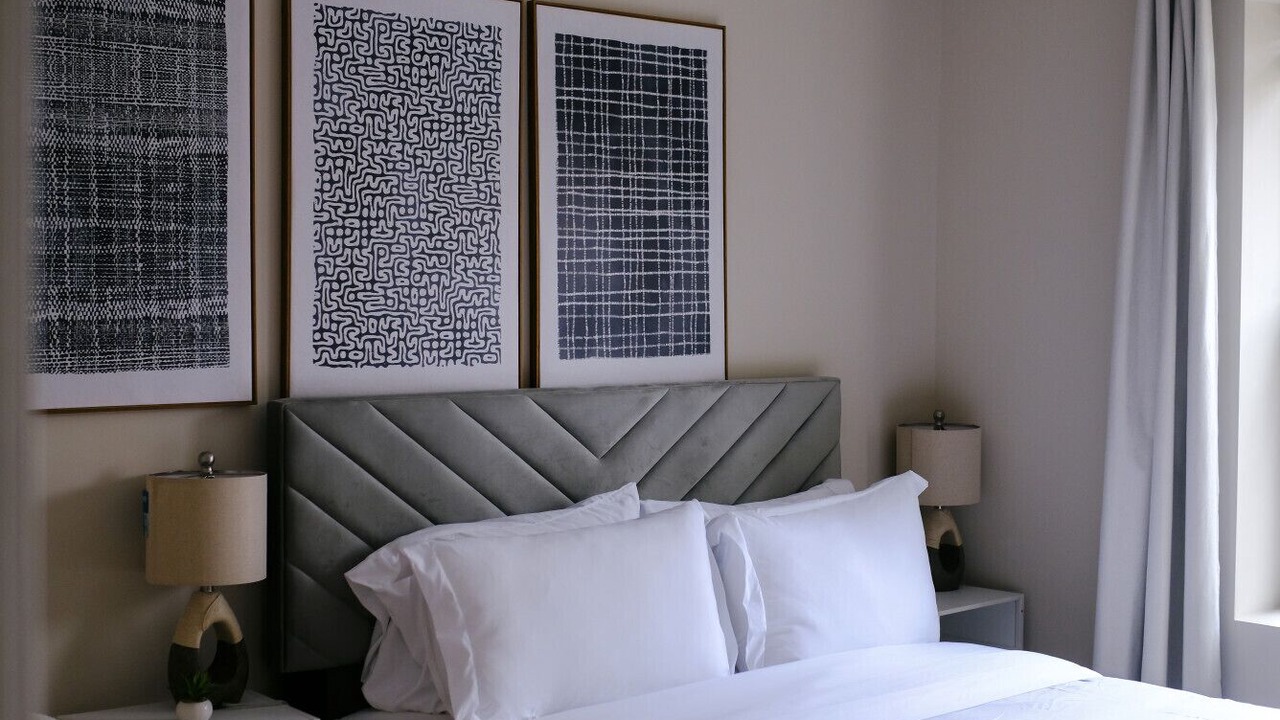 Photo of Bedroom in Irving Park East