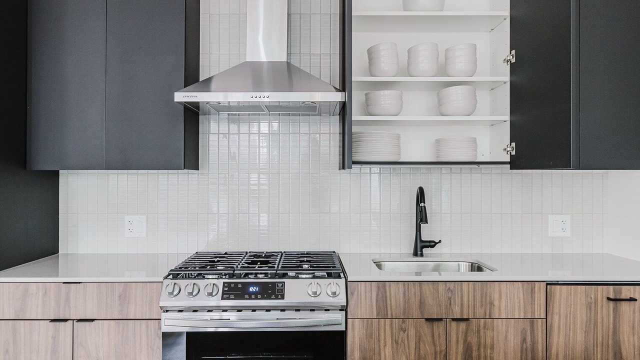 Photo of Kitchen in Streeterville