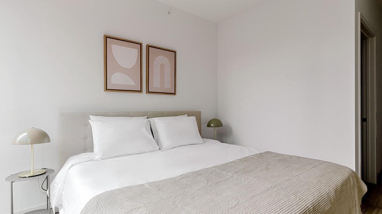 Photo of Bedroom in Streeterville