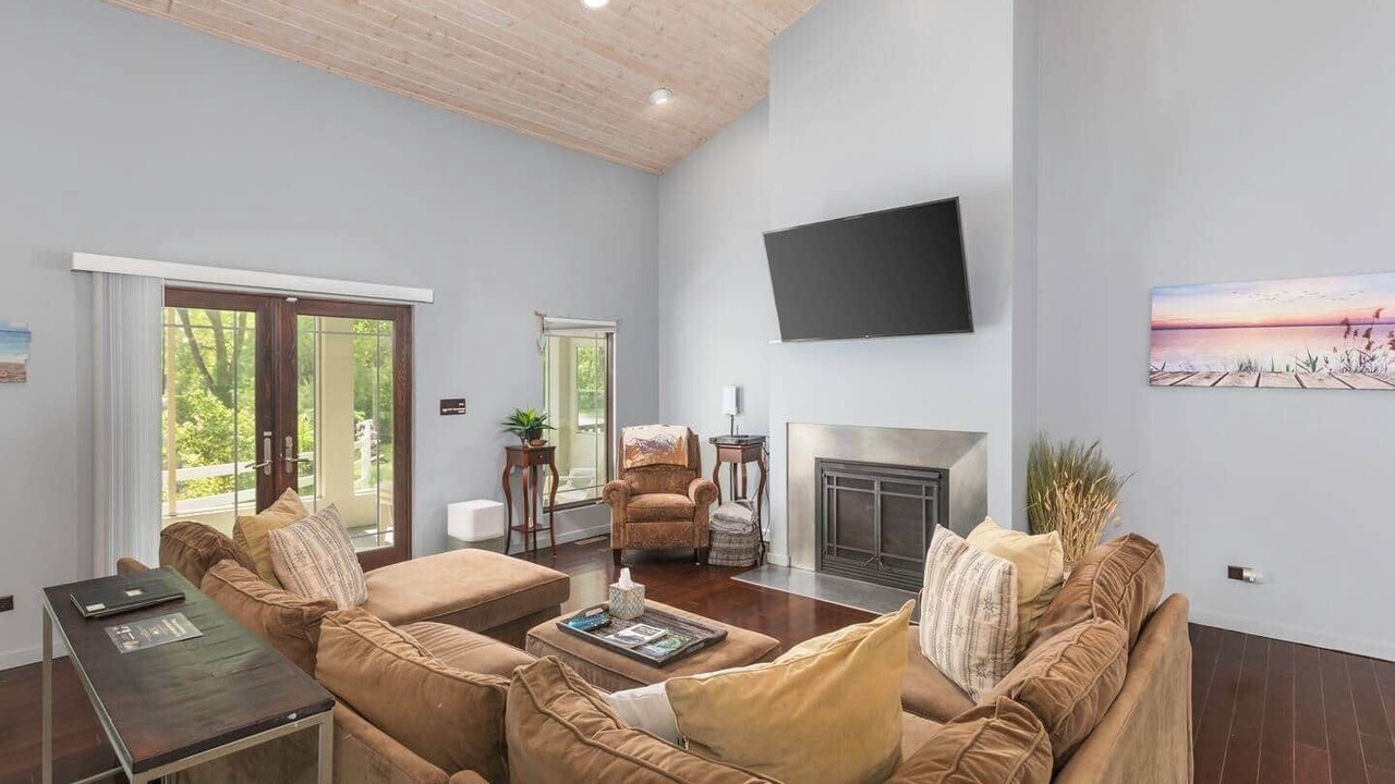 Photo of Livingroom in Ottawa