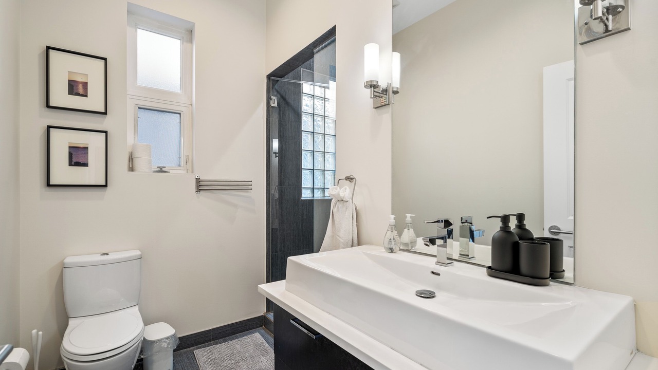 Photo of Bathroom in West Town