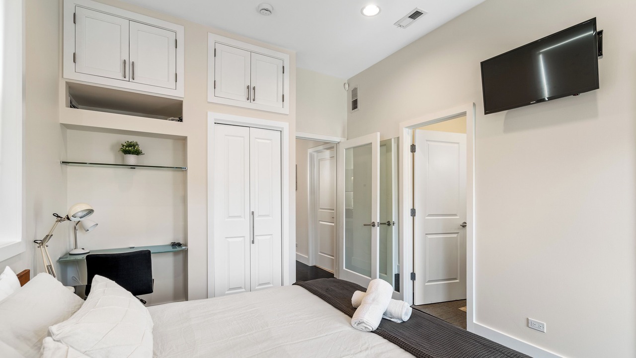 Photo of Bedroom in West Town