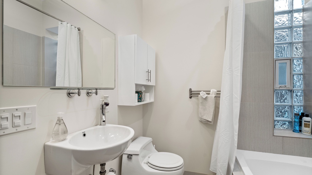 Photo of Bathroom in West Town