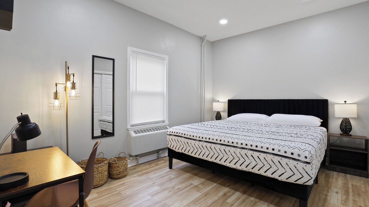 Photo of Bedroom in Forest Park