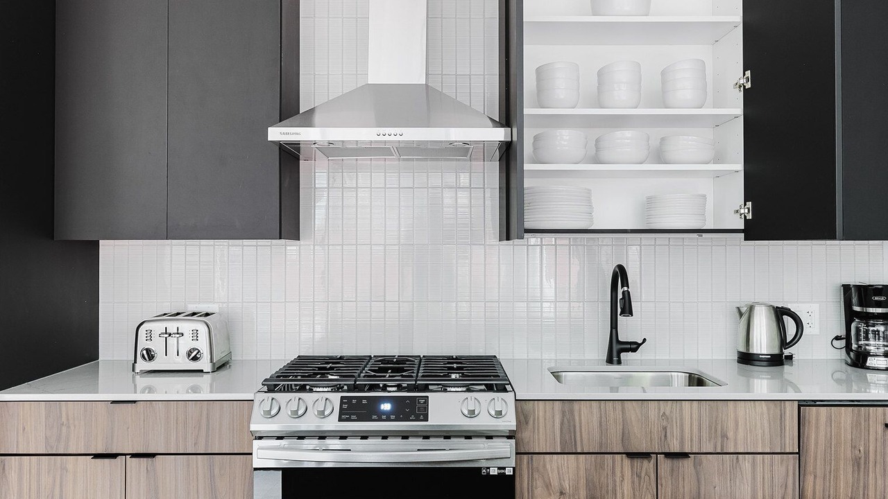 Photo of Kitchen in Streeterville
