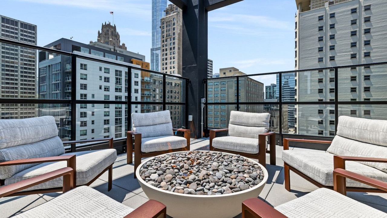 Photo of Outdoor in Streeterville