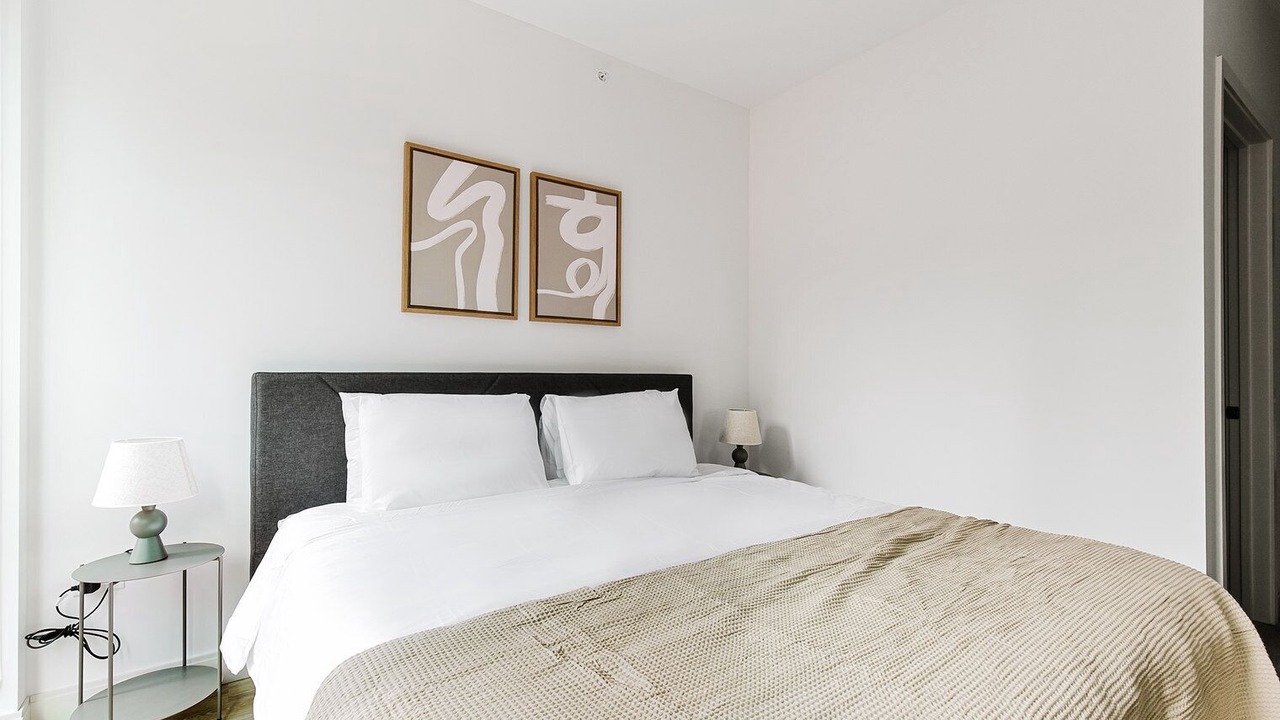 Photo of Bedroom in Streeterville