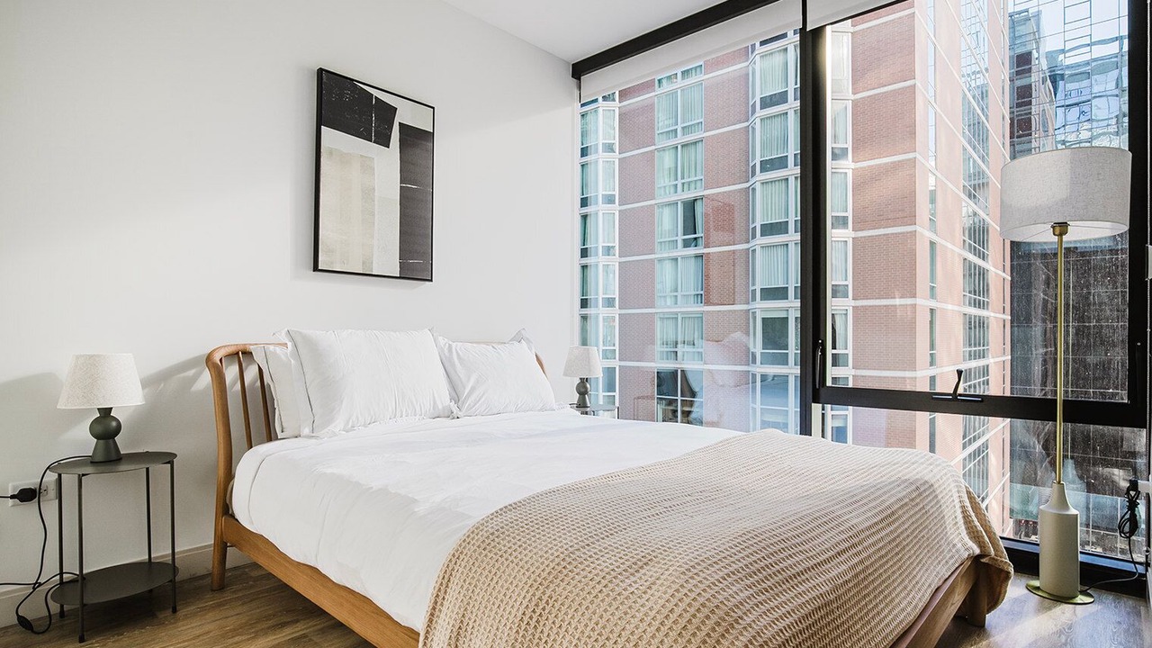 Photo of Bedroom in Streeterville