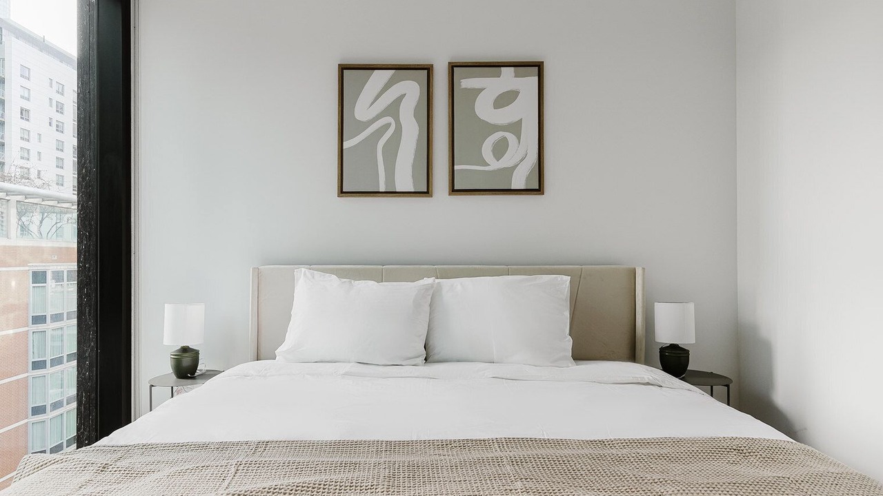 Photo of Bedroom in Streeterville