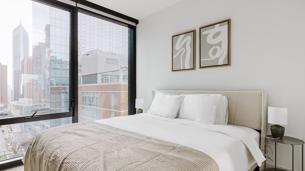 Photo of Bedroom in Streeterville