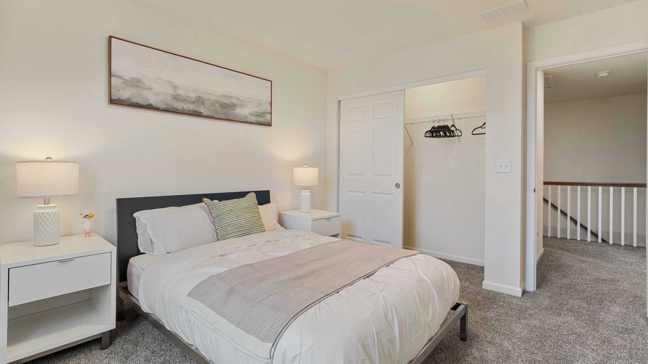 Photo of Bedroom in Fox Valley