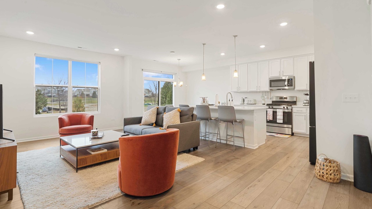 Photo of Livingroom in Fox Valley