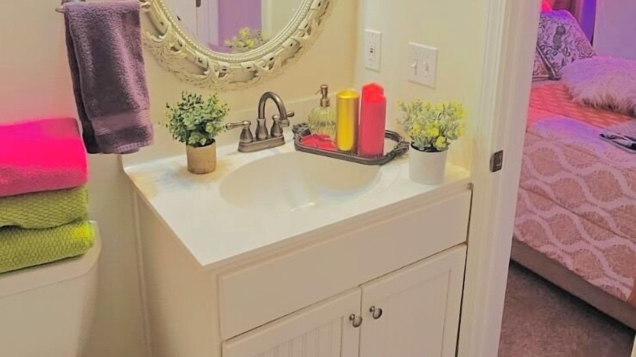 Photo of Bathroom in West Town