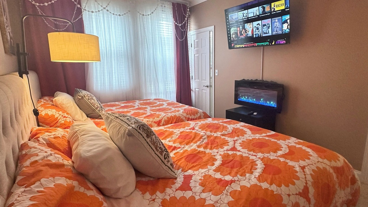 Photo of Bedroom in West Town