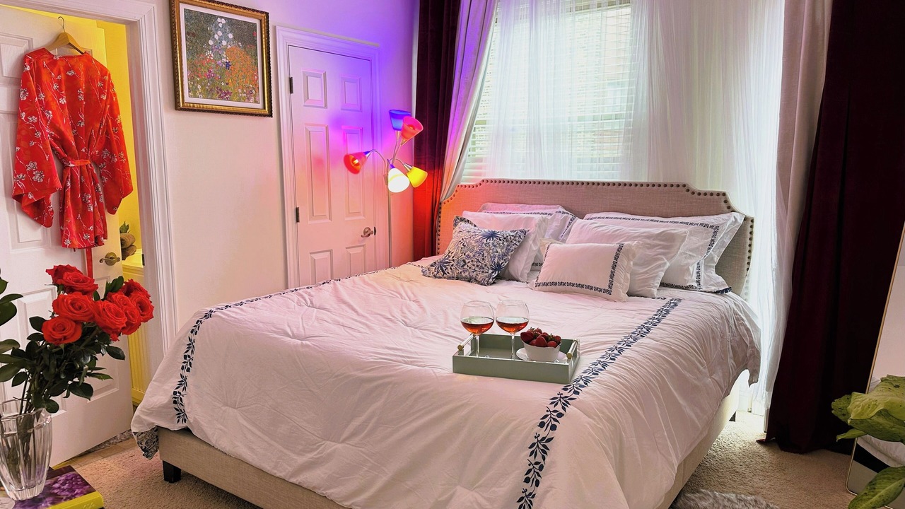 Photo of Bedroom in West Town