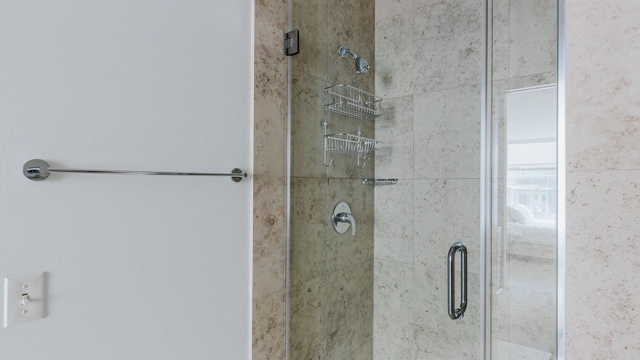Photo of Bathroom in Streeterville