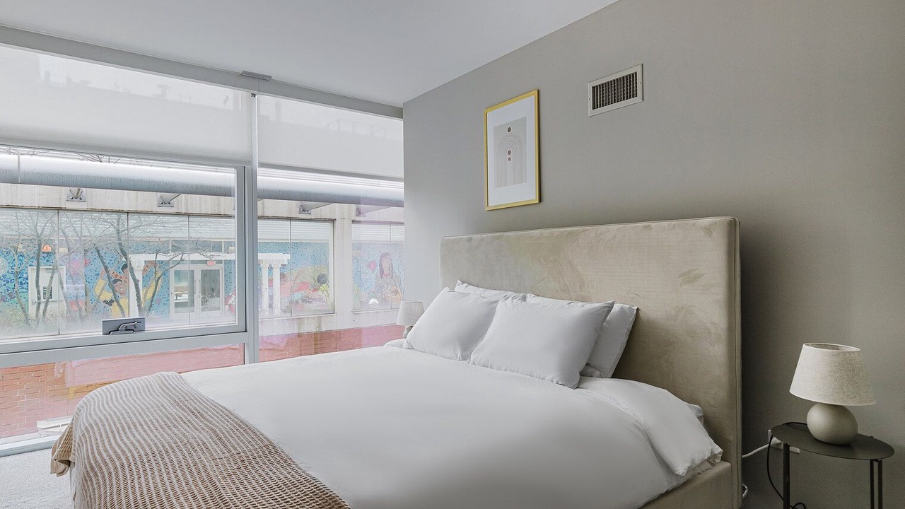 Photo of Bedroom in Streeterville