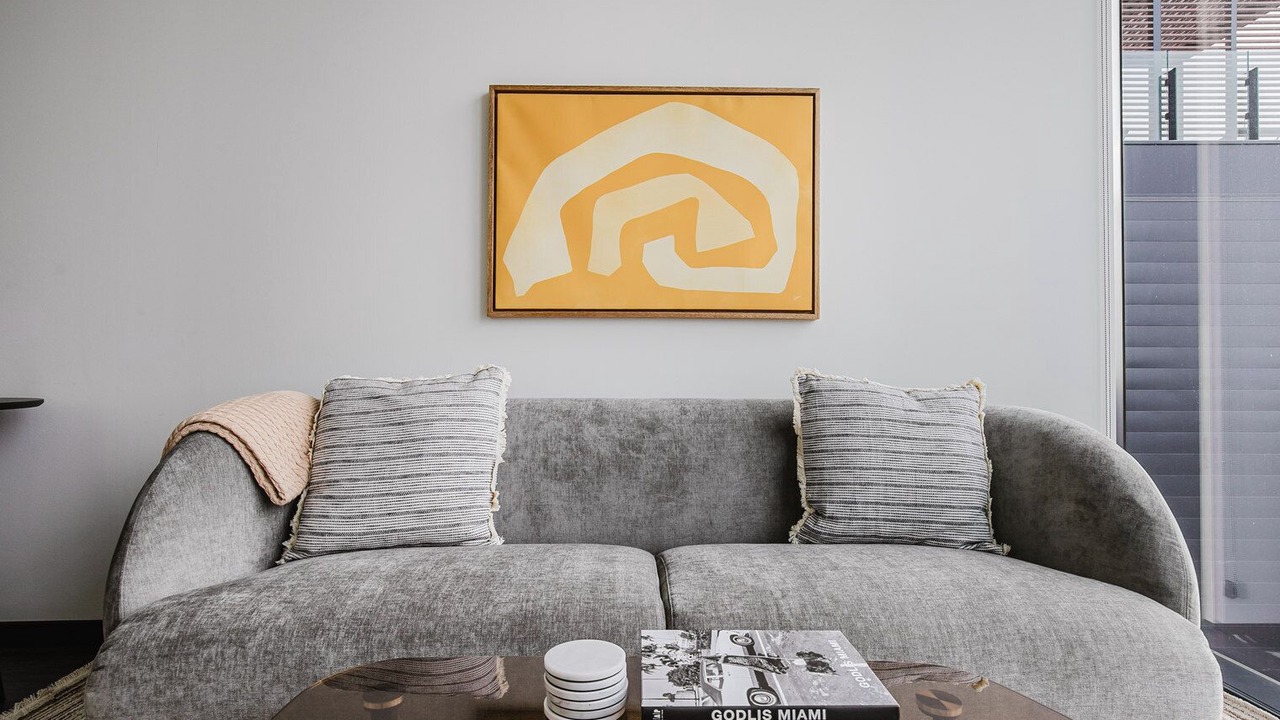 Photo of Livingroom in Near West Side
