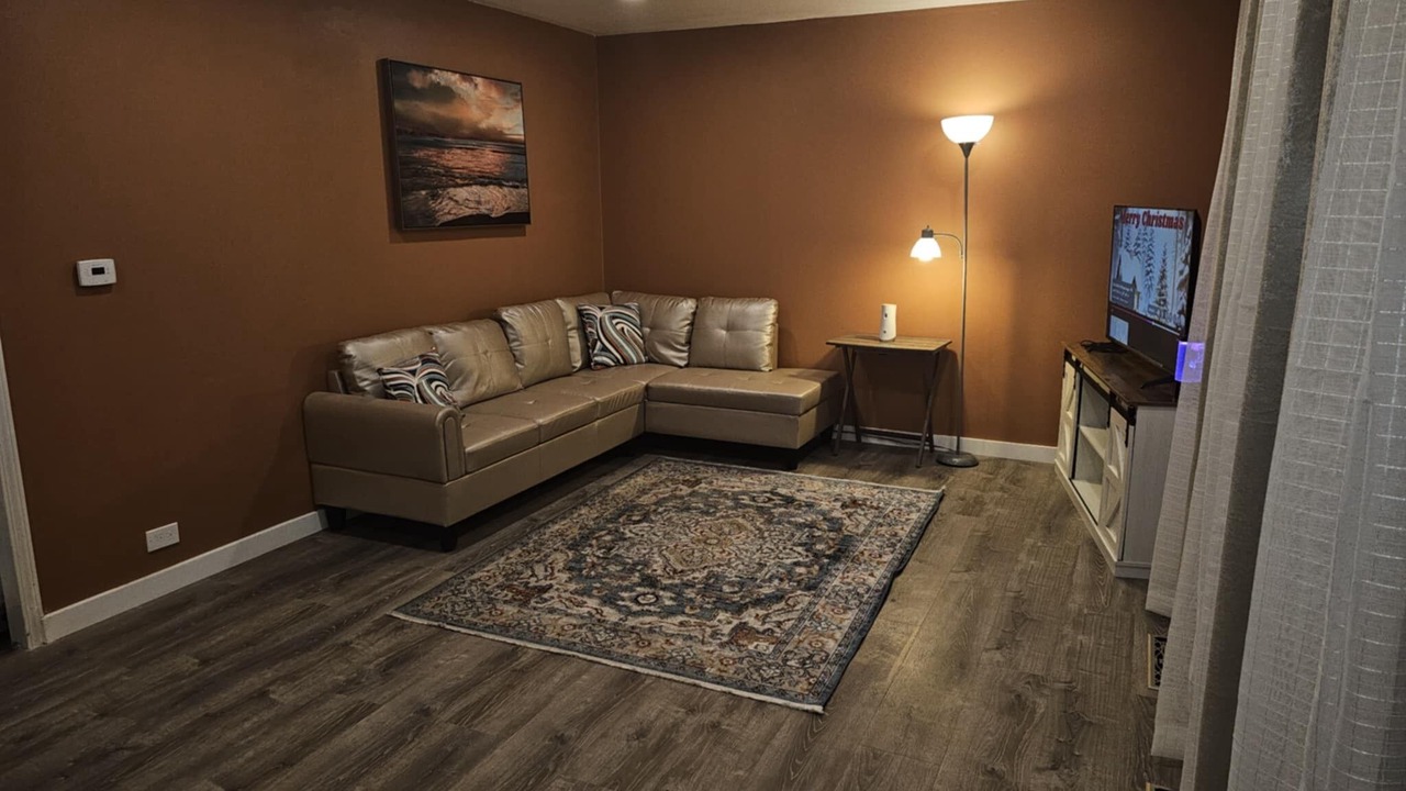 Photo of Livingroom in Glenview