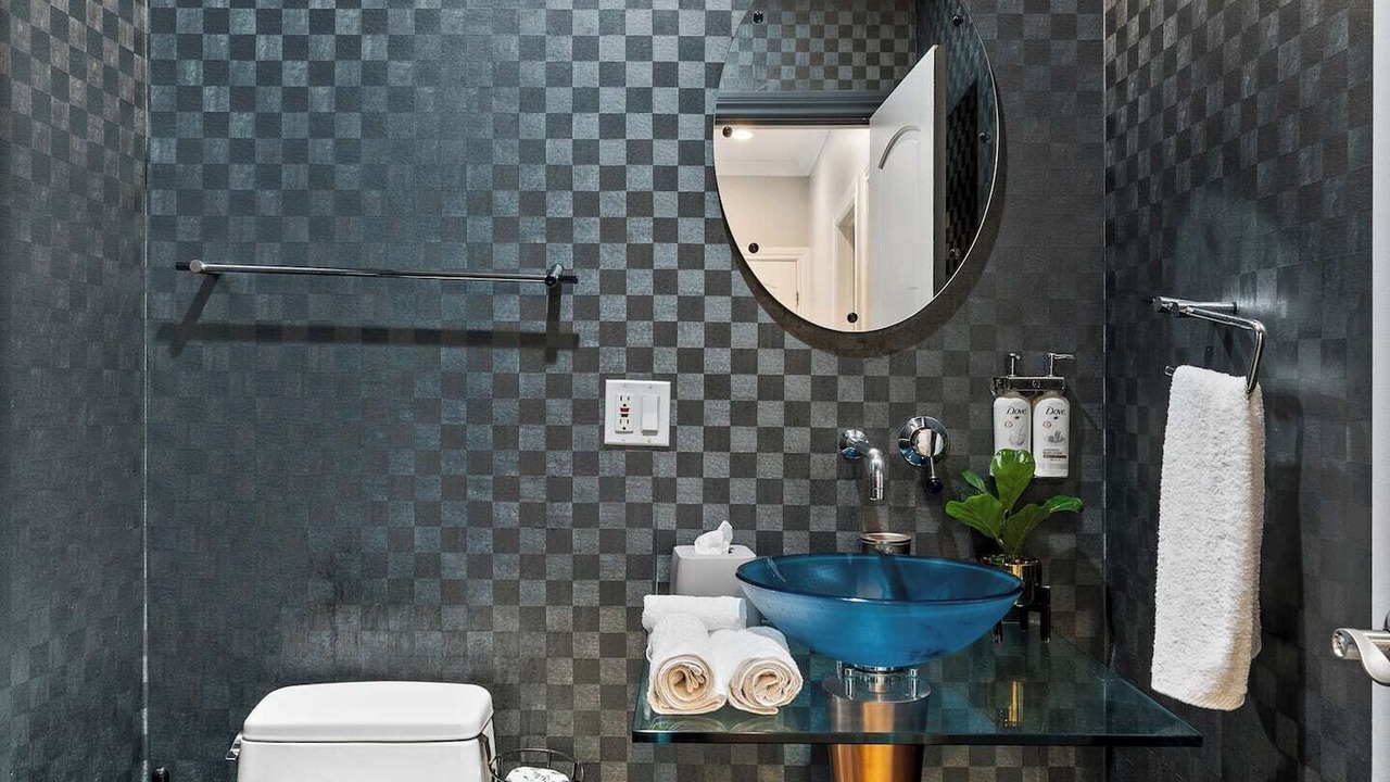 Photo of Bathroom in Skokie