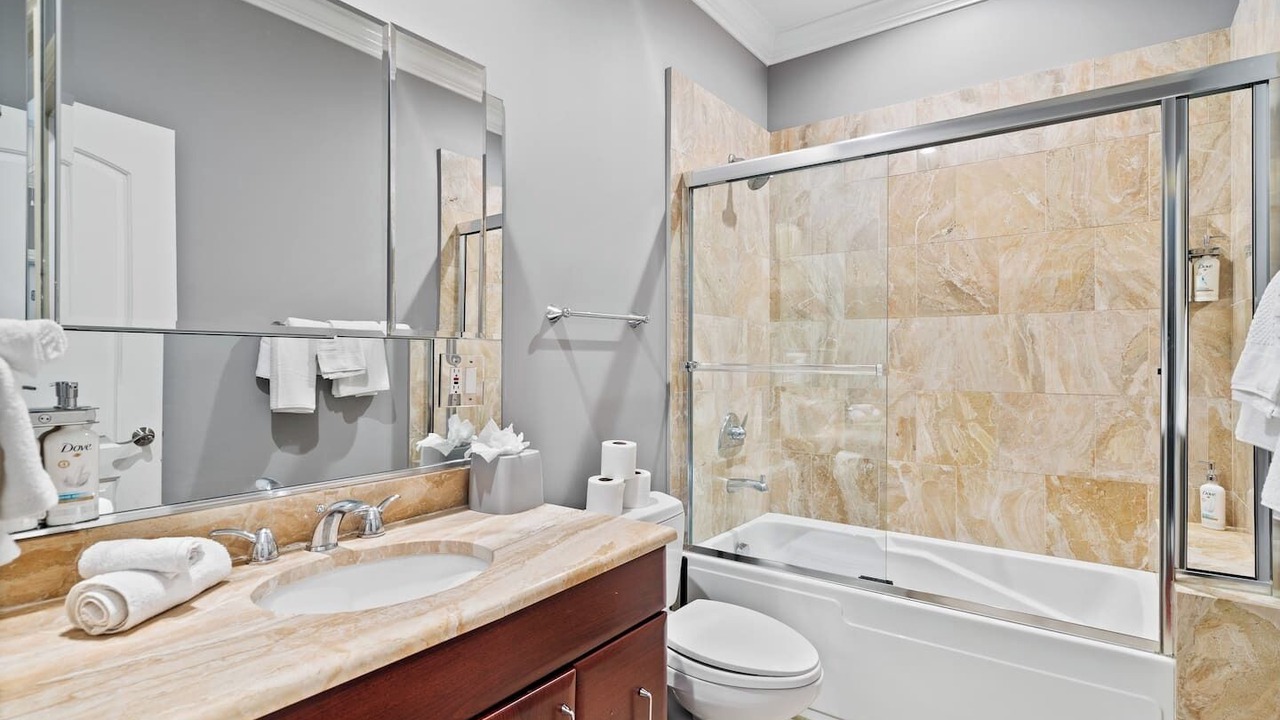 Photo of Bathroom in Skokie