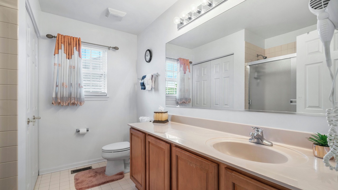 Photo of Bathroom in Hoffman Estates