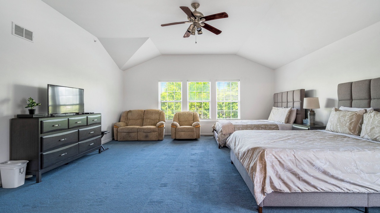 Photo of Bedroom in Hoffman Estates
