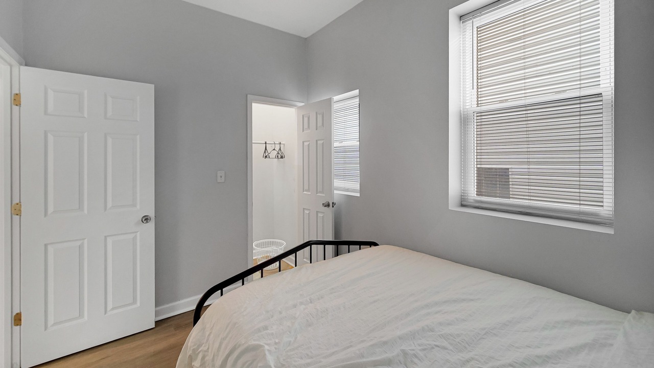Photo of Bedroom in Lower West Side