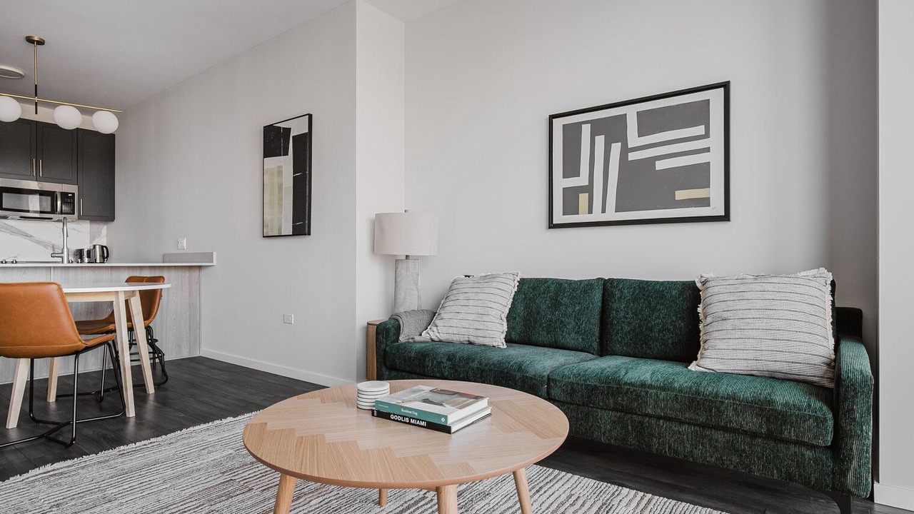 Photo of Livingroom in Hyde Park