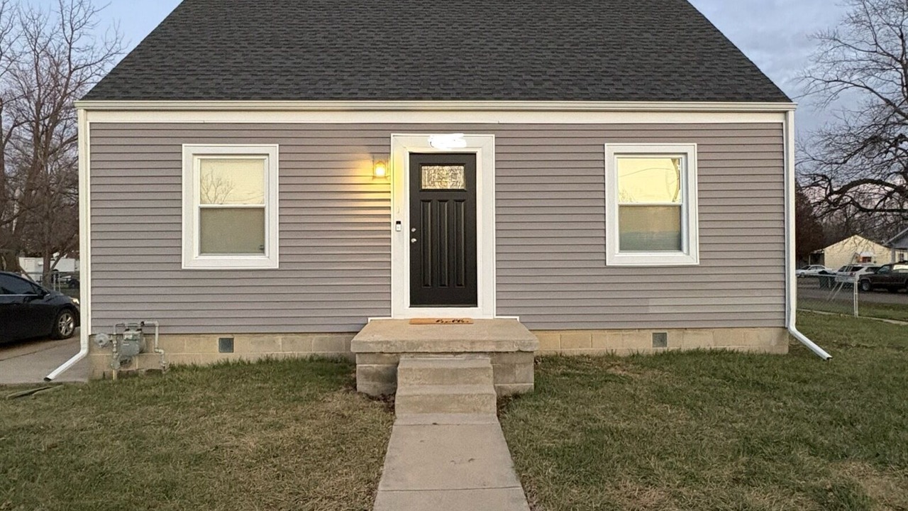 Photo of Outdoor in Mattoon