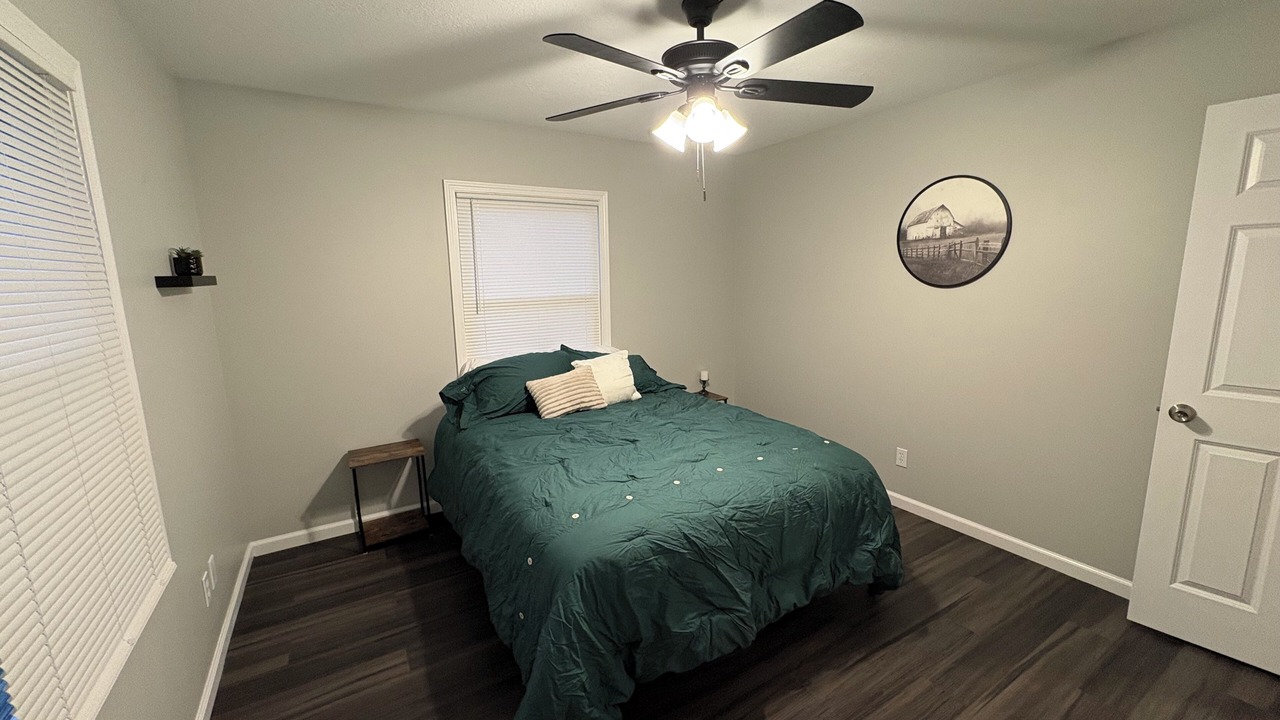 Photo of Bedroom in Mattoon