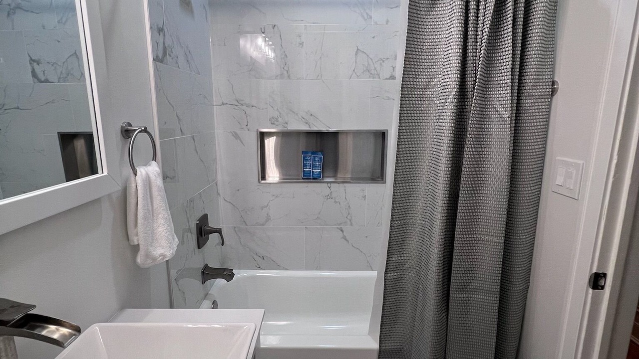Photo of Bathroom in Grand Boulevard