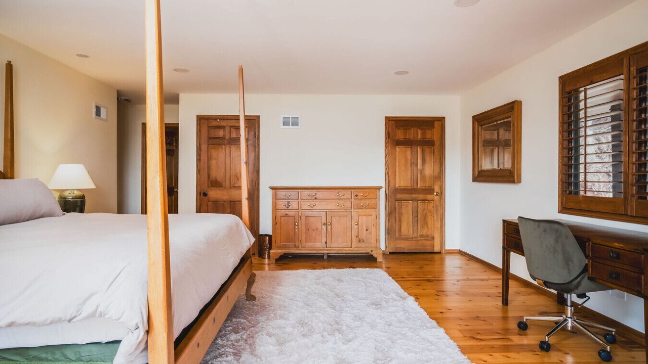 Photo of Bedroom in Antioch
