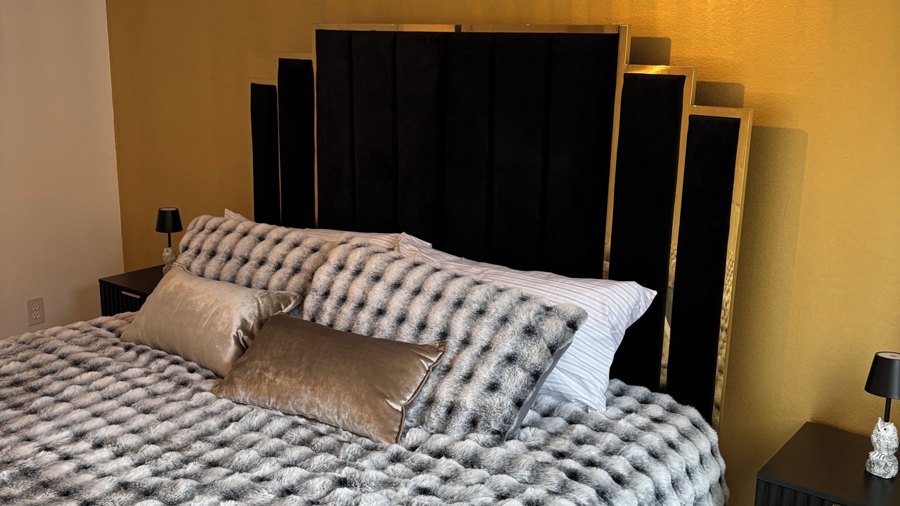 Photo of Bedroom in Aurora