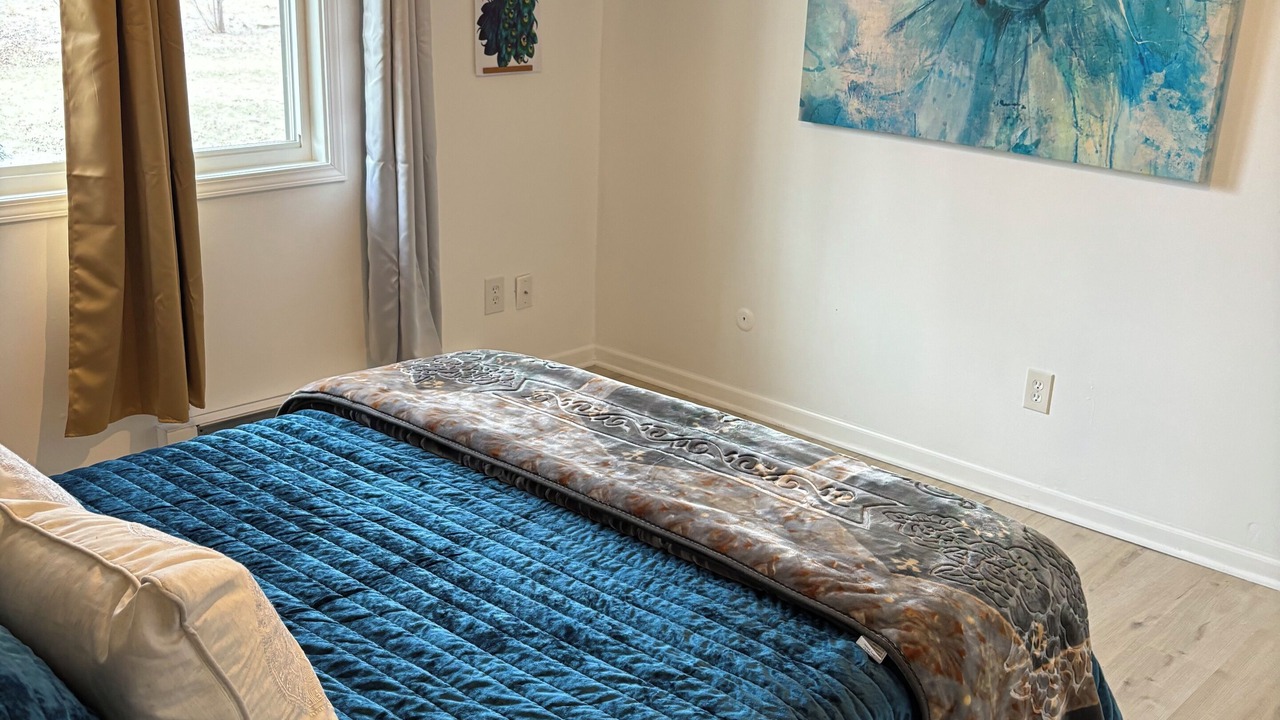 Photo of Bedroom in Aurora