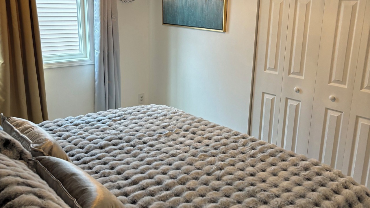 Photo of Bedroom in Aurora