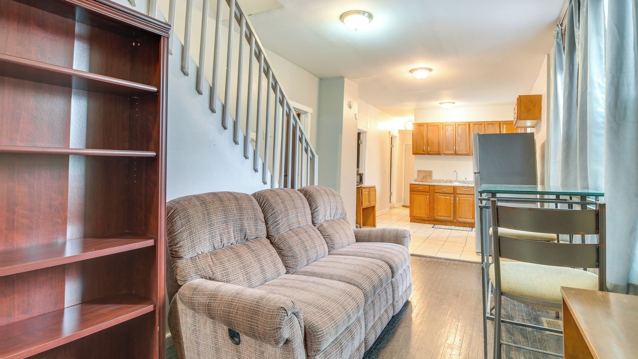 Photo of Livingroom in Back of the Yards