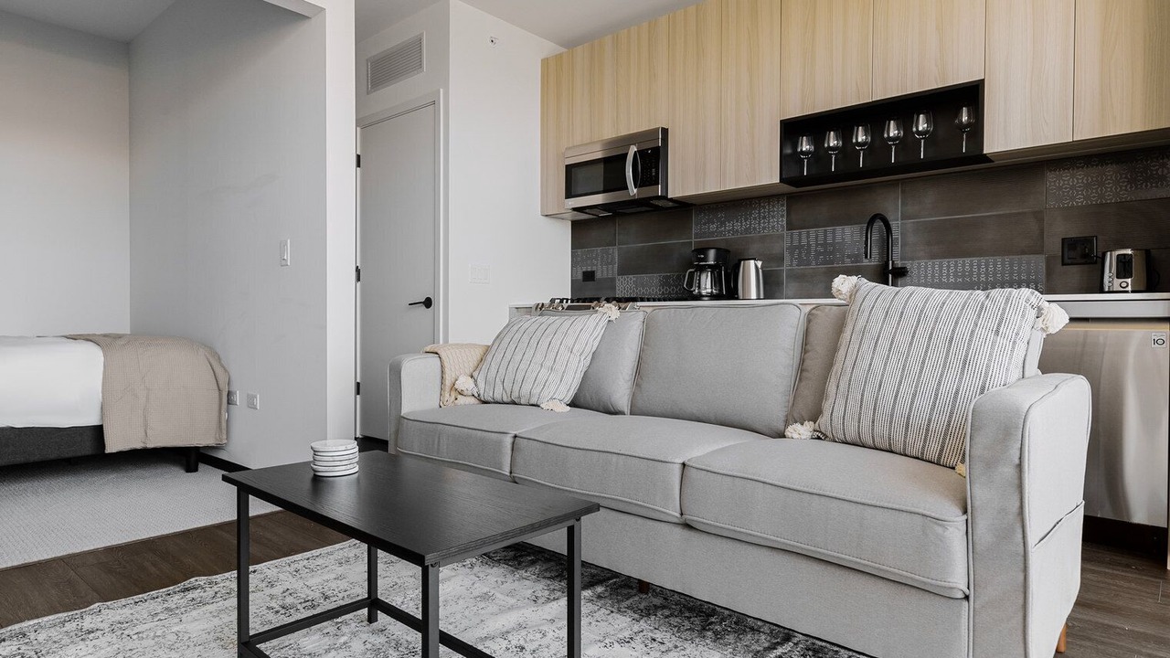 Photo of Livingroom in Near West Side