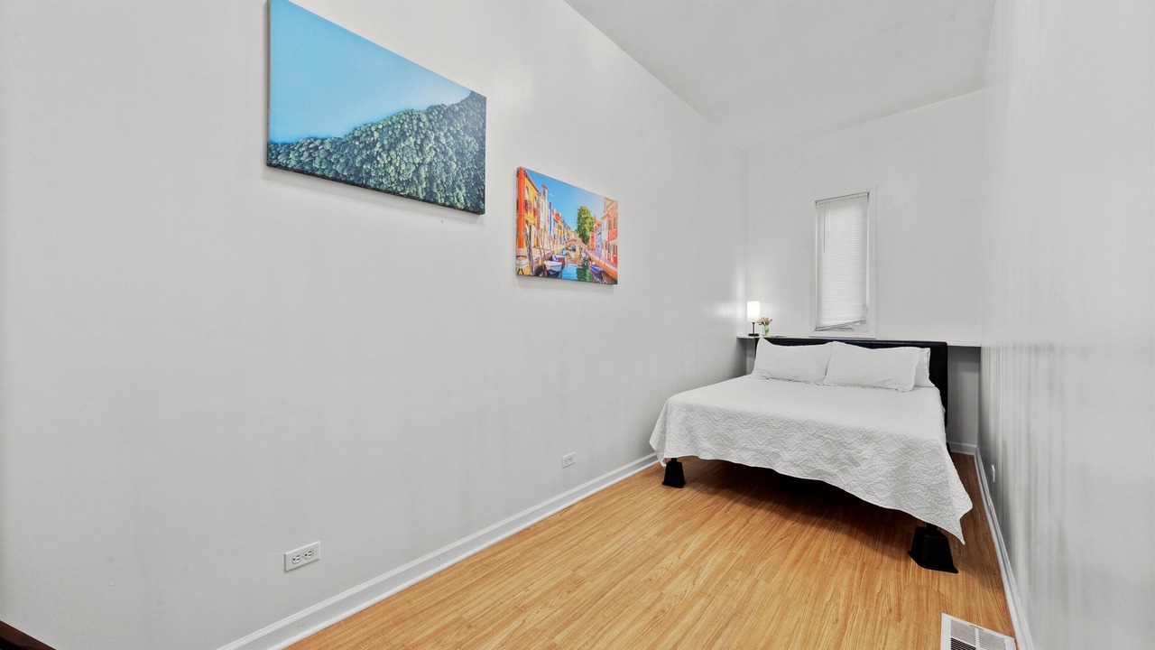 Photo of Bedroom in University Village / Little Italy