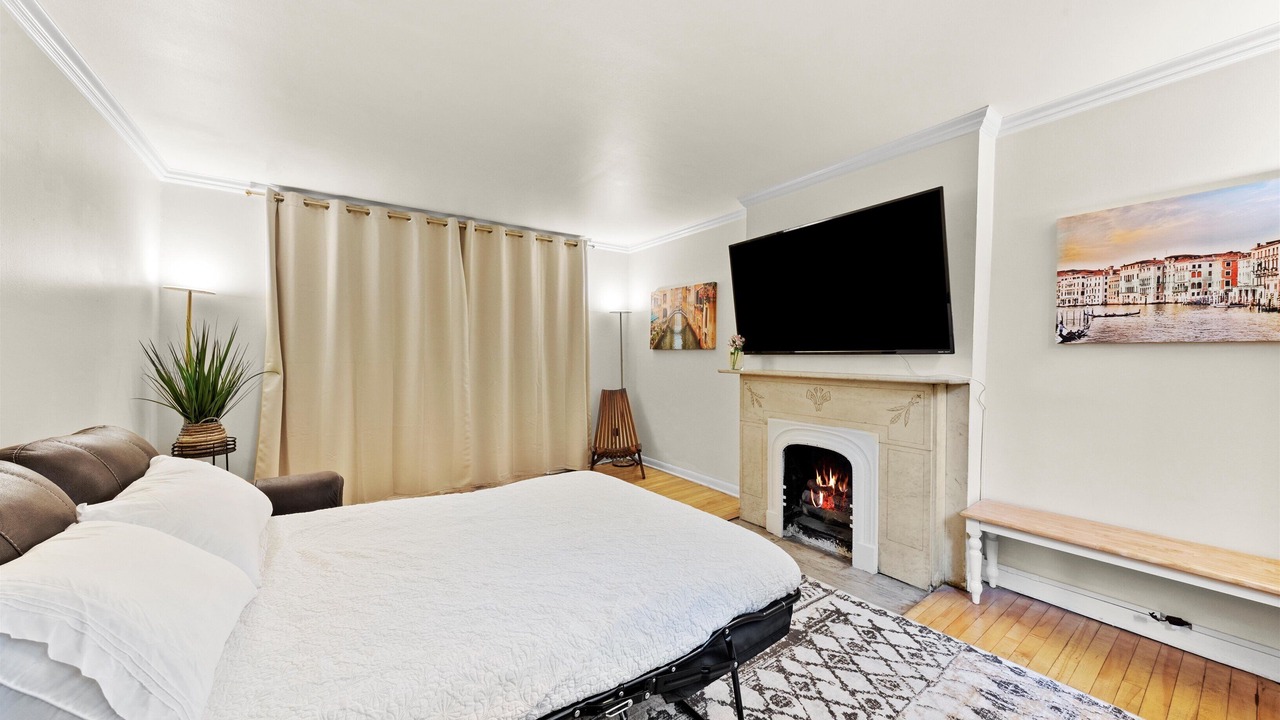 Photo of Bedroom in University Village / Little Italy