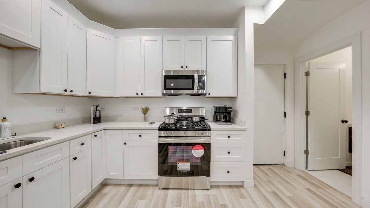 Photo of Kitchen in Lisle