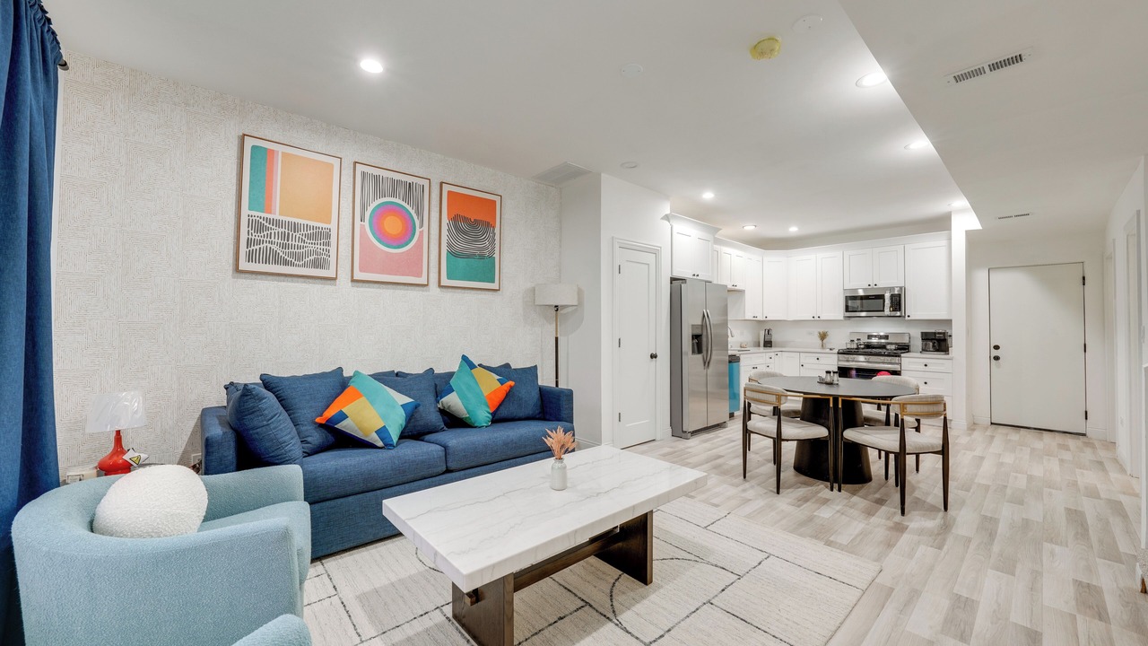 Photo of Livingroom in Lisle