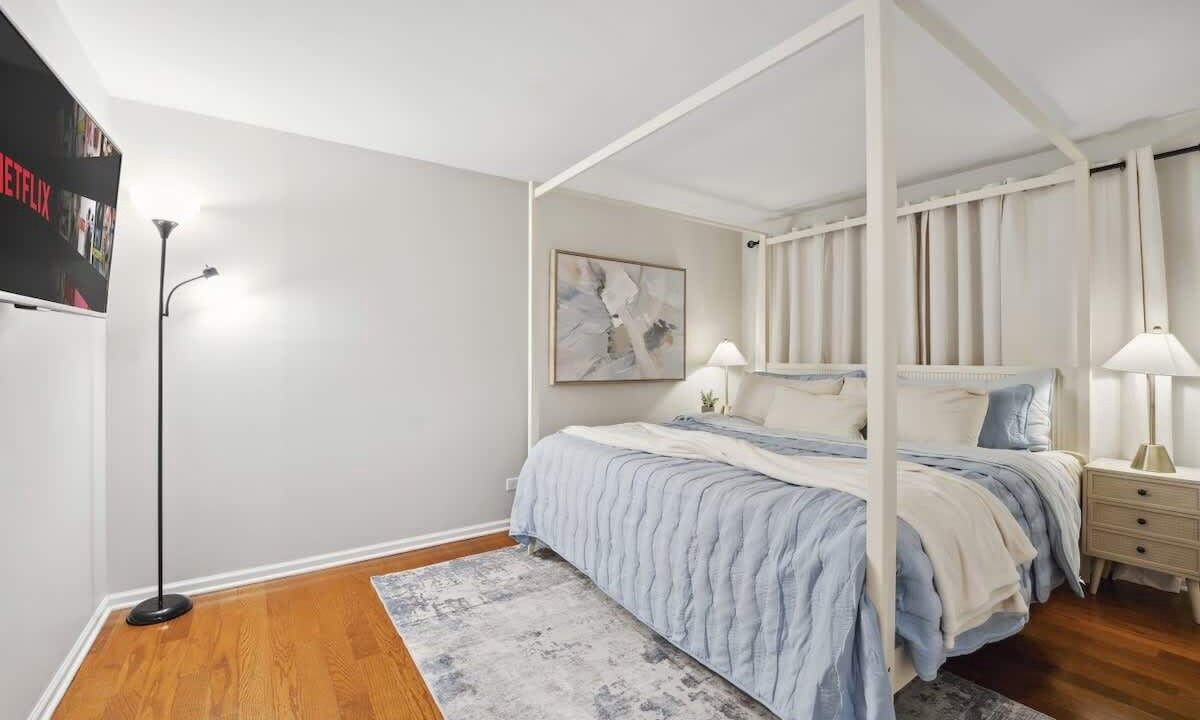 Photo of Bedroom in Fox Valley
