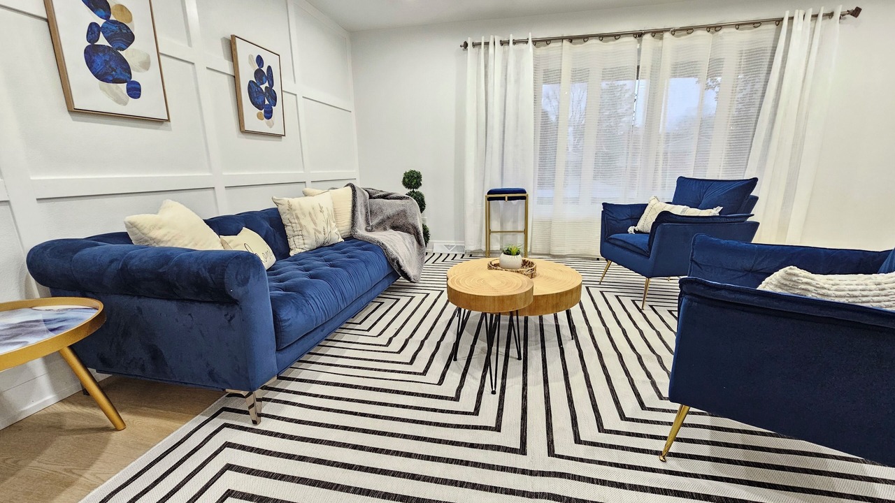 Photo of Livingroom in Waukegan