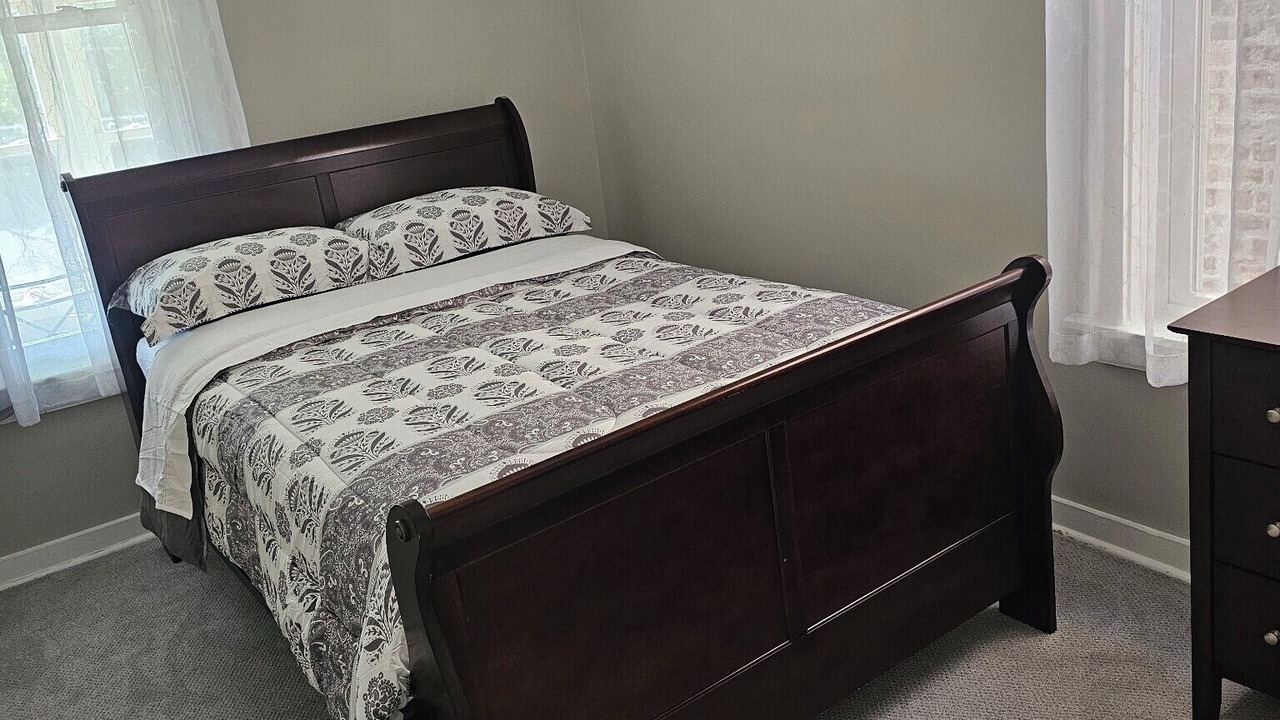 Photo of Bedroom in Woodlawn