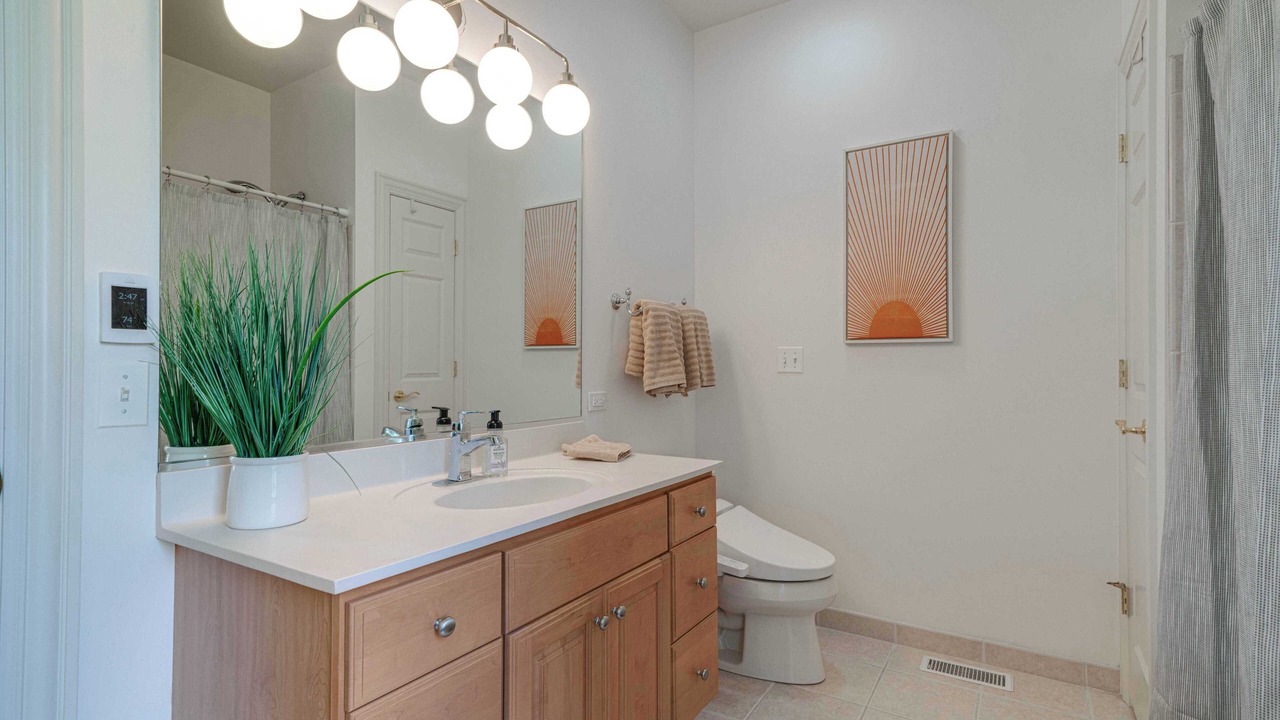 Photo of Bathroom in Grayslake
