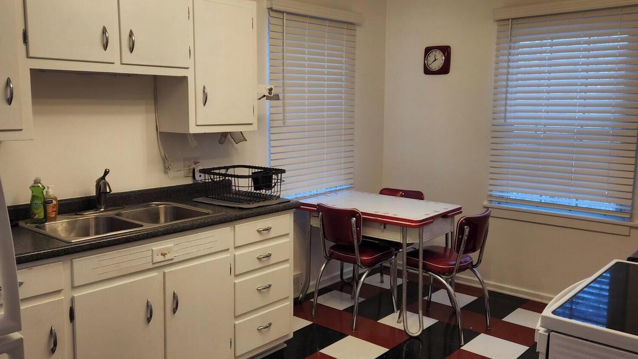 Photo of Kitchen in Godfrey