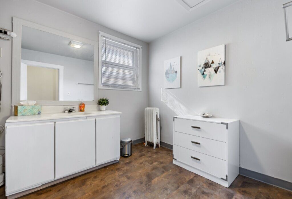 Photo of Bathroom in DeKalb